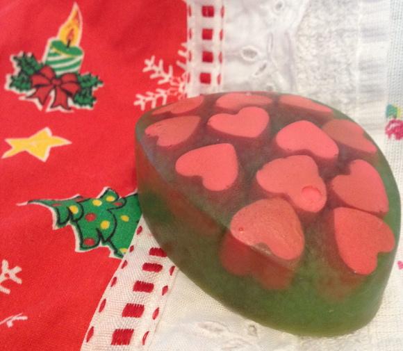 Sabonete Artesanal com Corações (natal)