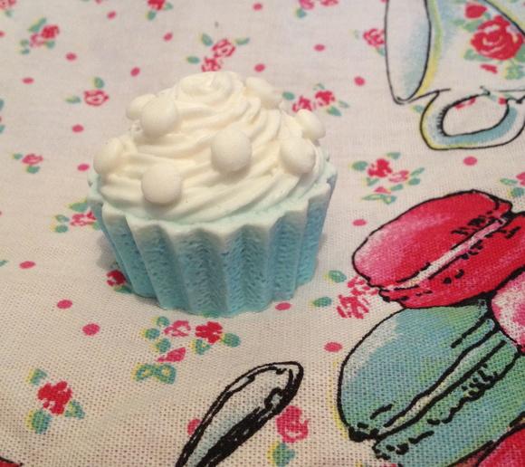 Sabonete Artesanal Cupcake (Tam. M)