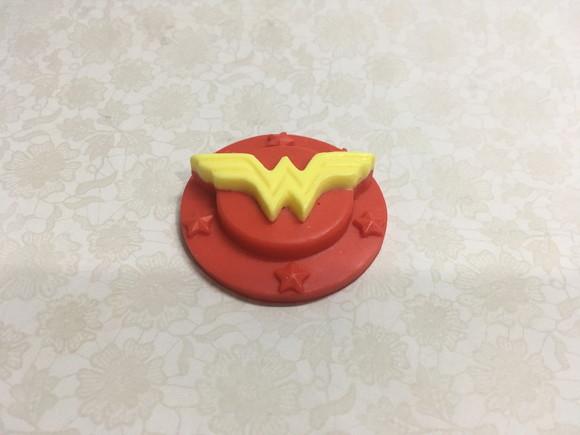 Sabonete Artesanal Escudo Mulher Maravilha Super Heróis ~