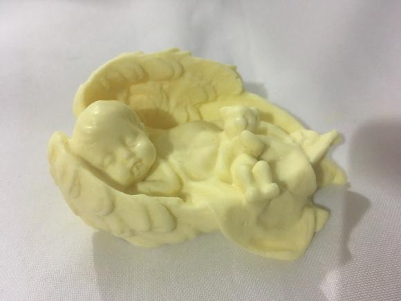 Sabonete bebê com urso na asa (9 cm)