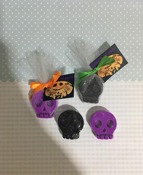 Sabonete Caveira Halloween no Tule com Tag