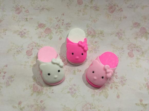 Sabonete Chinelo Hello Kitty