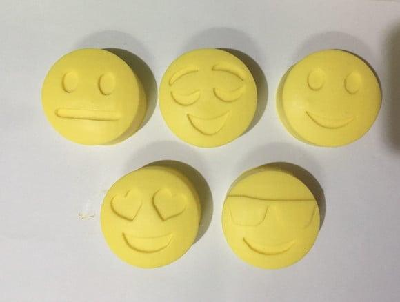 sabonete emoji