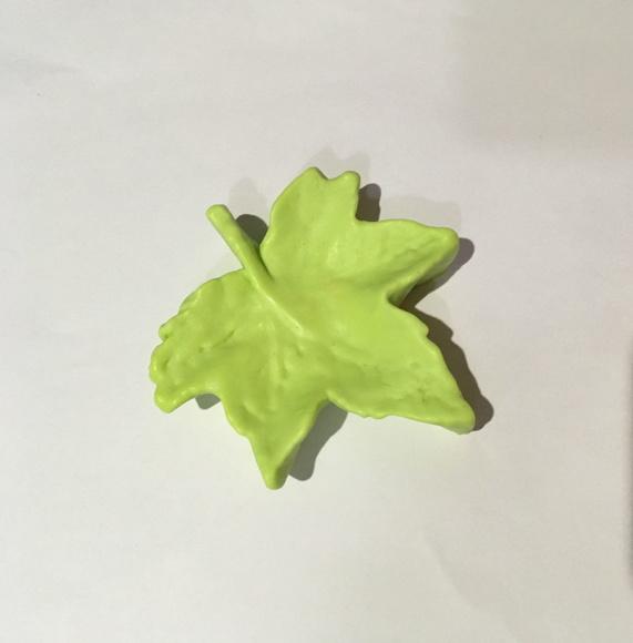 Sabonete Folha de Outono (7,5 Cm) no Tule e com Tag