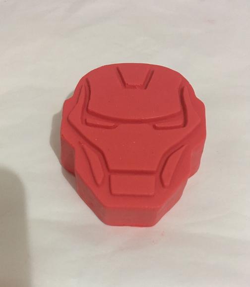 Sabonete Homem de Ferro (6,5 cm)