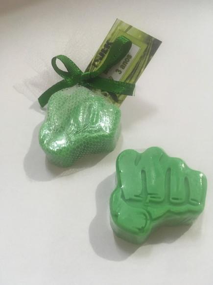 Sabonete Hulk Soco no Tule com Tag