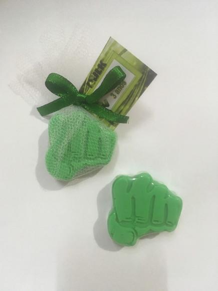 Sabonete Hulk Soco no Tule com Tag