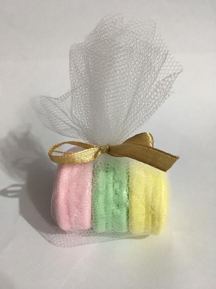 Sabonete Macaron - 3 no Tule