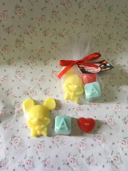 Sabonete Minnie ou Mickey + Letra no Tule com Tag