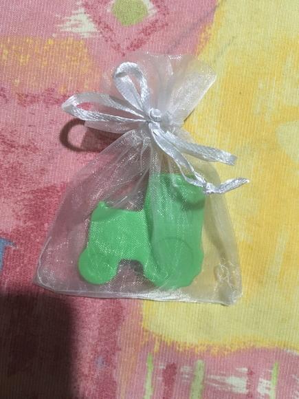 Sabonetes Trator no Saquinho Organza