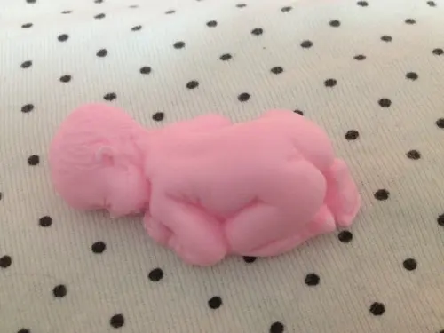 100 Sabonete Artesanal Bebê Bumbum (6 Cm)