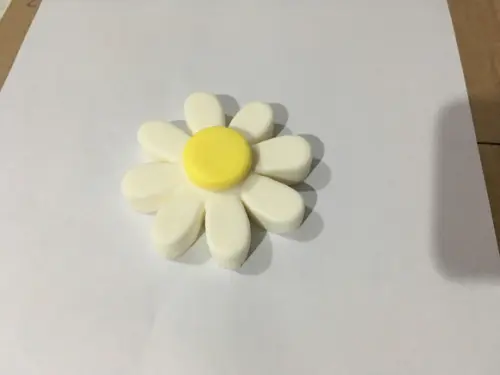 15 Sabonete Margarida (6,5 Cm) no Tule com Tag