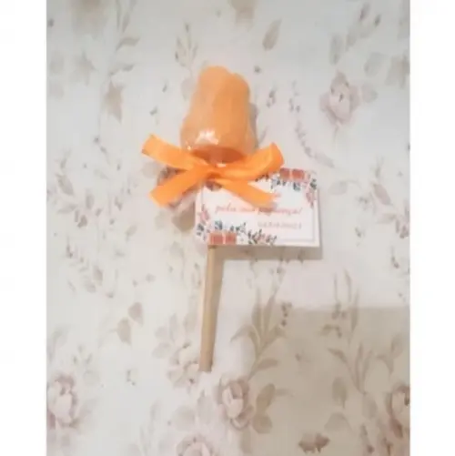 20 Sabonetes Mini Botão de Rosa no Palito com Tag ~
