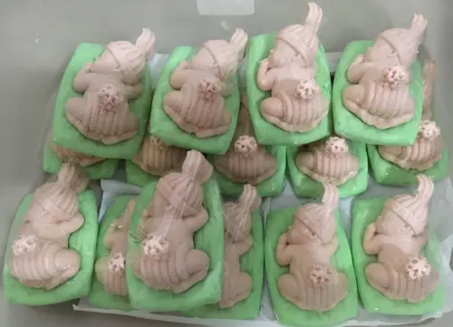 30 sabonetes artesanais bebê dormindo