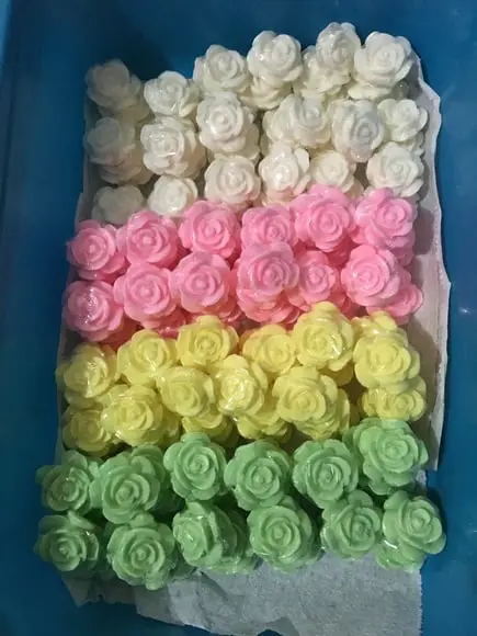 300 Sabonete Mini Flor + 100 Letras /