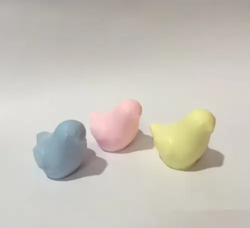 40 Caixas de Acrílico 6 cm com 3 Pássaros Dentro + Tag
