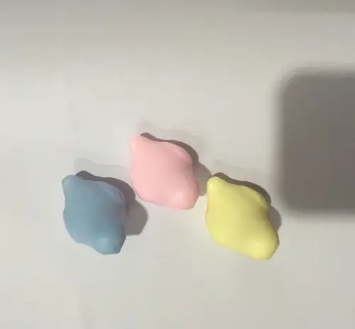 40 Caixas de Acrílico 6 cm com 3 Pássaros Dentro + Tag