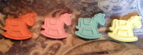 50 Sabonetes Cavalo de Balanço