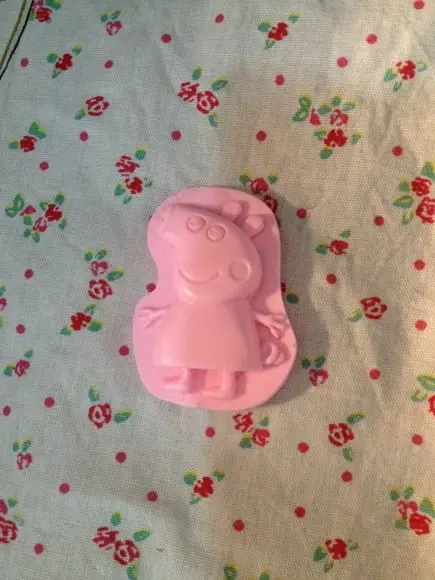50 Sabonetes Porquinha c/ olhos móveis)