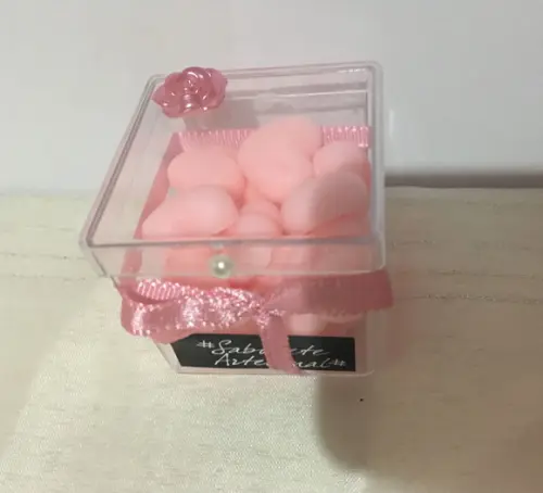 Caixa Decorada de sabonetes mini coração