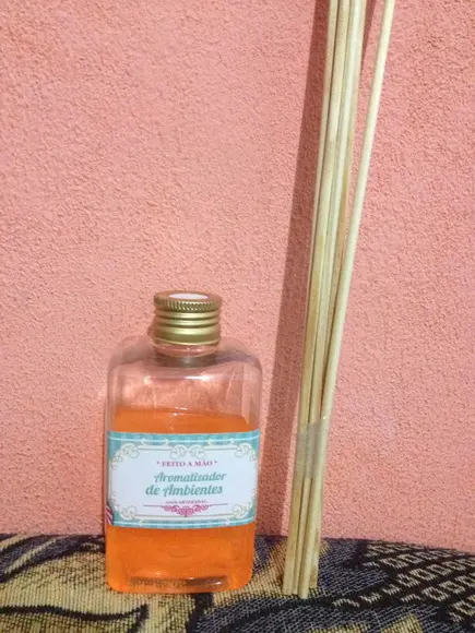 Difusor com varetas 300 ml