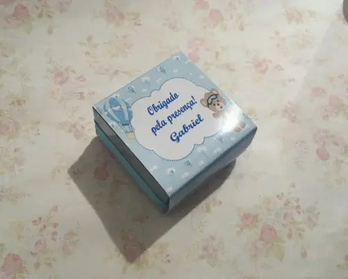 Lembrancinha Caixa com 4 Sabonetes (par de Pés, Coroa Letra