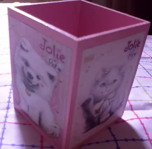 Porta-lápis Jolie em mdf