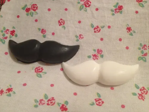 Sabonete Artesanal Bigode Mundo Bita 7cm ~