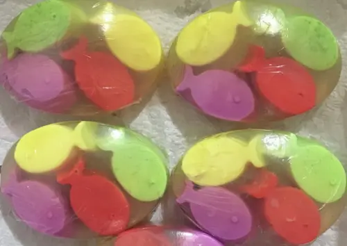 Sabonete Artesanal com Peixes