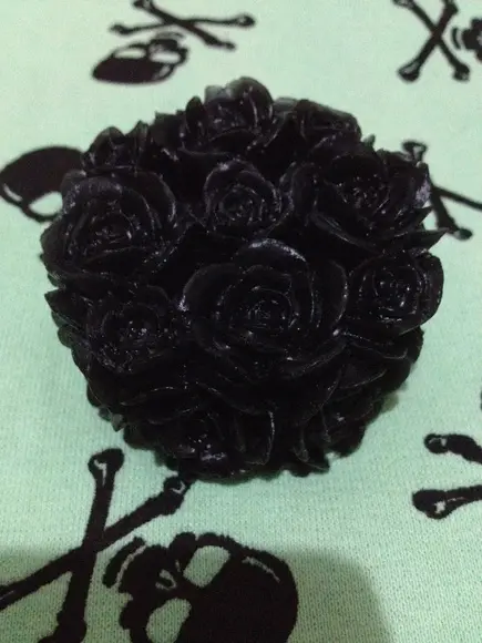 Sabonete Artesanal Flores Negras (Rock)