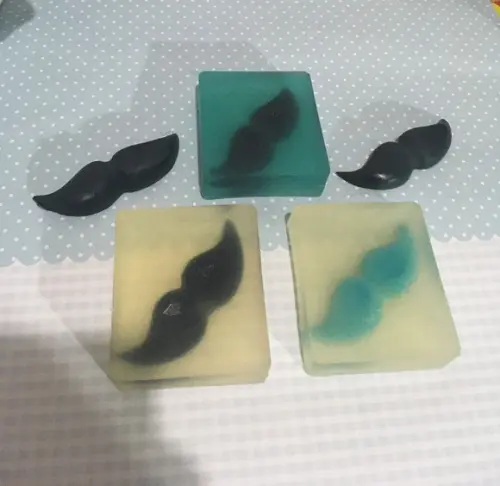 Sabonete bigode barra