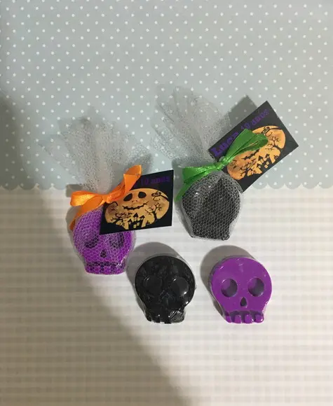 Sabonete Caveira Halloween no Tule com Tag