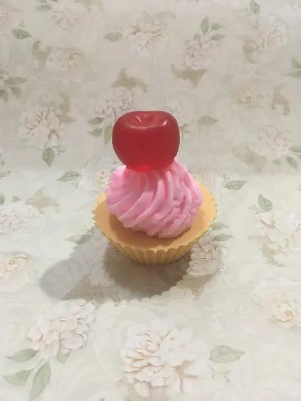 Sabonete Cupcake com Cereja