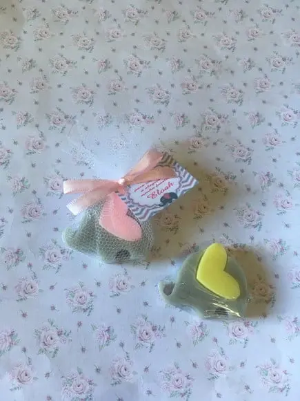 Sabonete Elefante no Tule com Tag