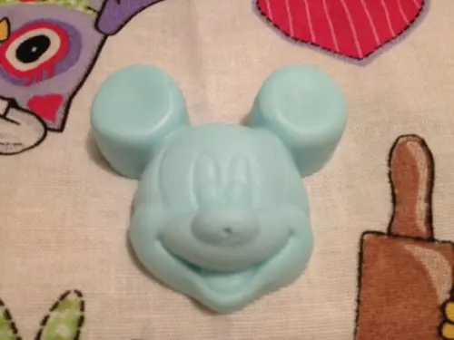 Sabonete Mickey Rosto Grande (7x6,5)