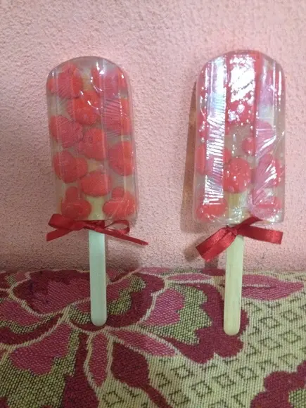 Sabonete Picolé com corações