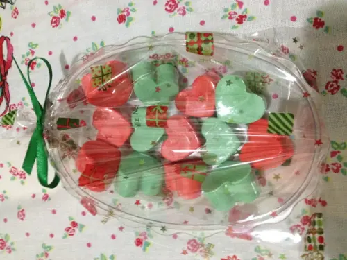 Saboneteira com 13 corações Tema - Natal