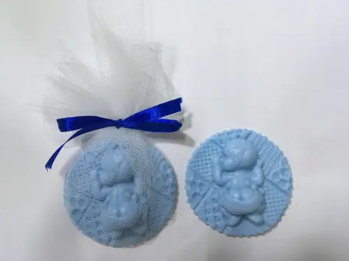 Sabonetes Bebê Dormindo na Colcha /