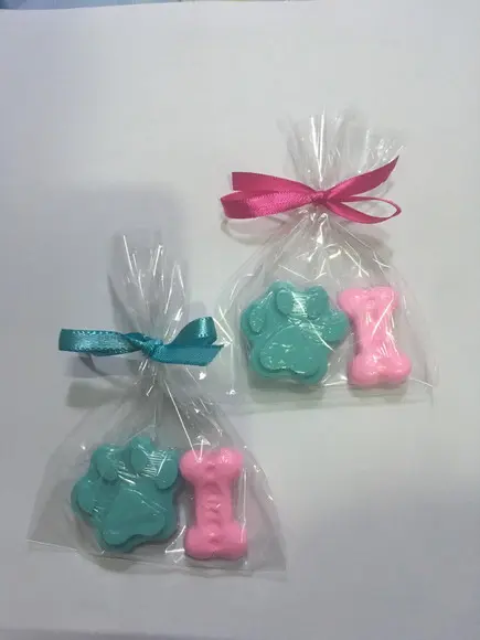 Sabonetes Mini Pata + Osso no Celofane com Tag /