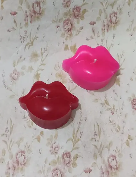 Vela Artesanal Perfumada Boca Beijo /