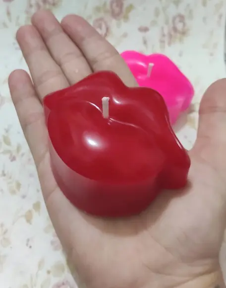 Vela Artesanal Perfumada Boca Beijo /