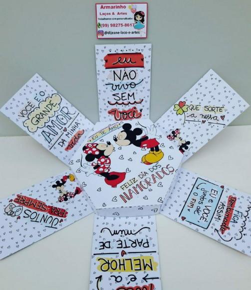 Cx Explosão Mickey e Minnie