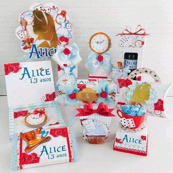 Kit Festa Alice Luxo