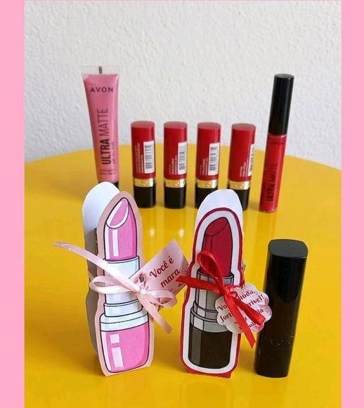 Arte e Tag para Baton Dia da Mulher Pdf