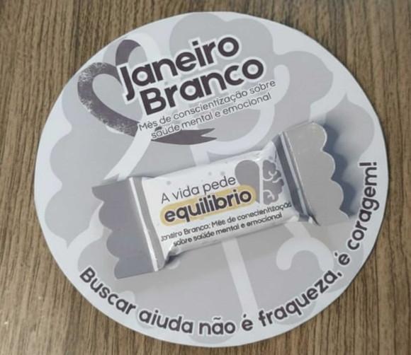 Balinha com Card Janeiro Branco Circular