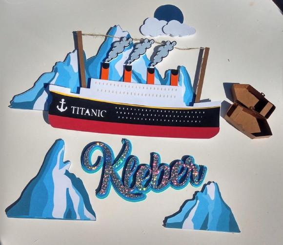 Topo Titanic com Bote 3d