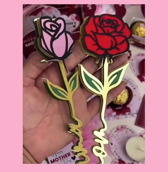 Topper Duas Rosas Aberta e Botão