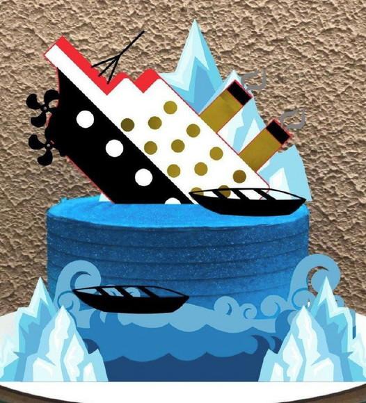 Topo Titanic Afundando em Camadas