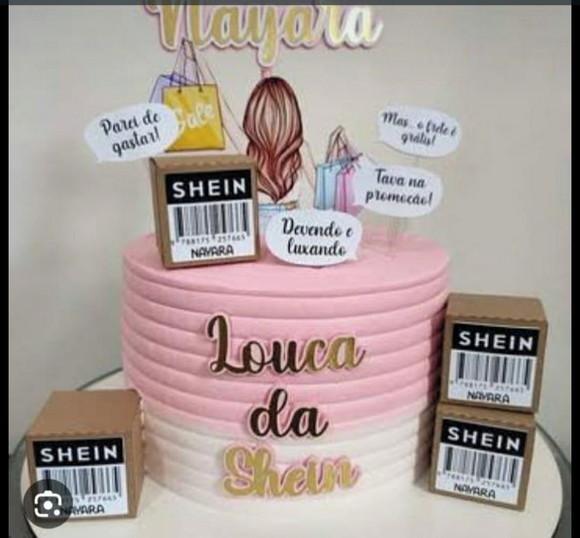 Topo Rainha da Shein Caixa 3d