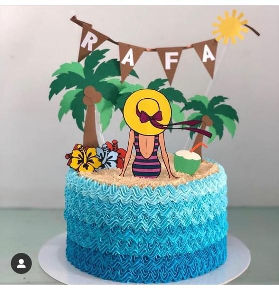Topo de Bolo Tardezinha na Praia